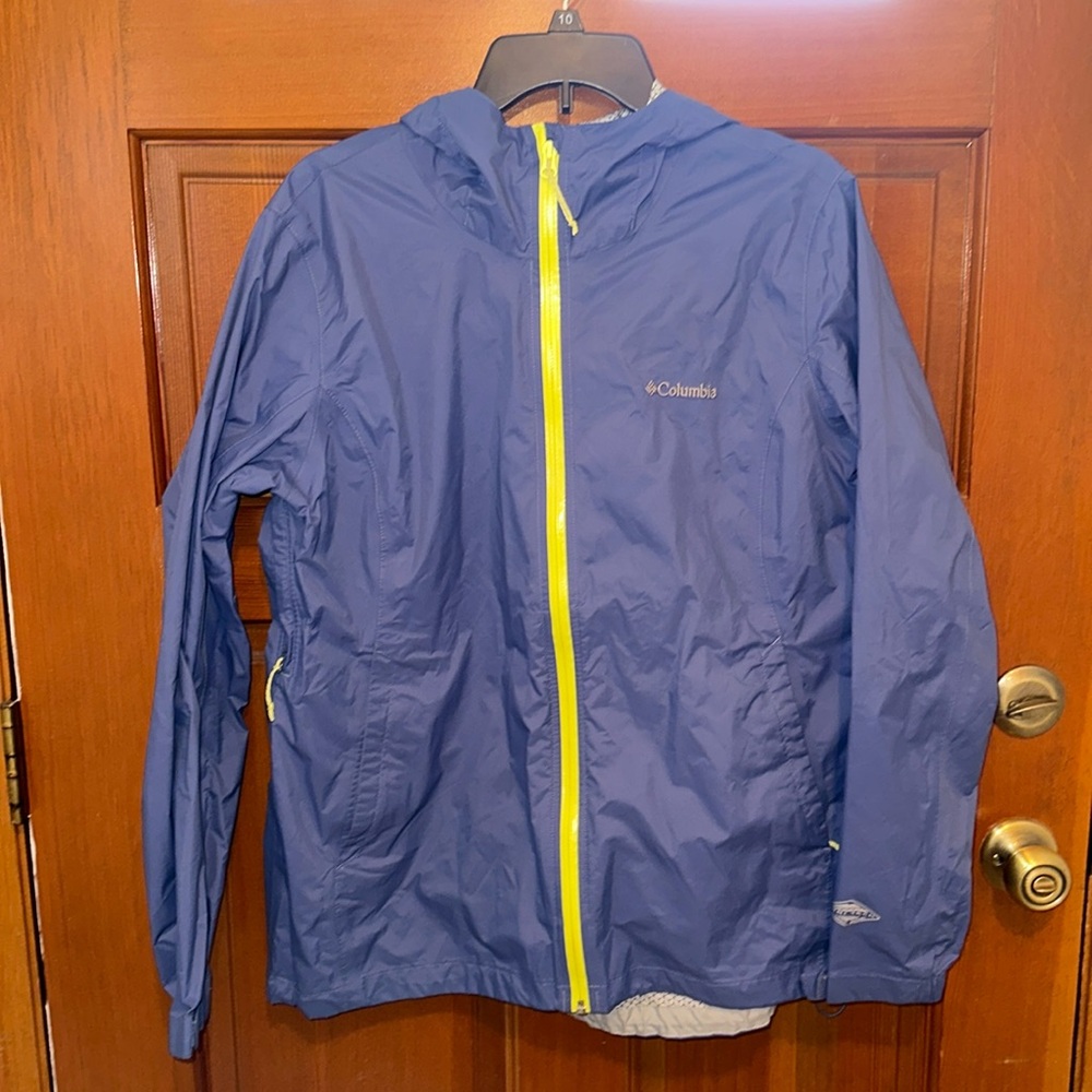 Columbia raincoat
